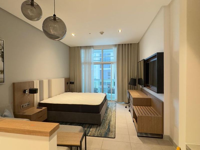 STUDIO FOR SALE — property image 1