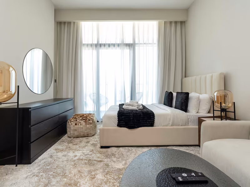 STUDIO FOR SALE — property image 1